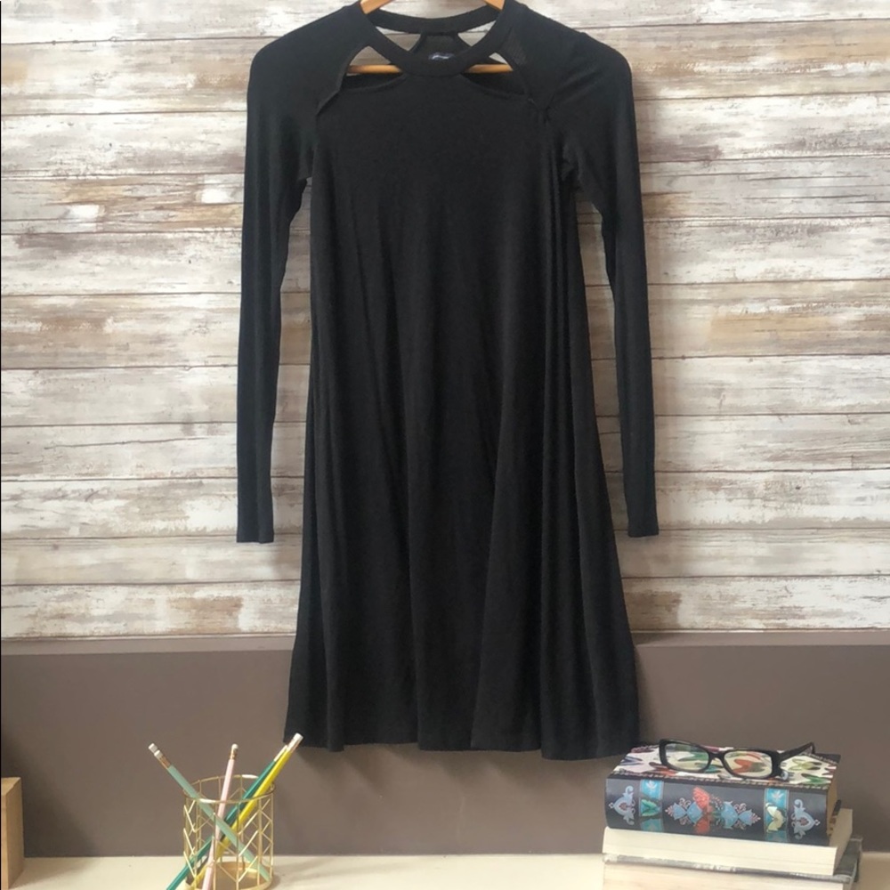 American eagle long sleeve dress neckline cut outs